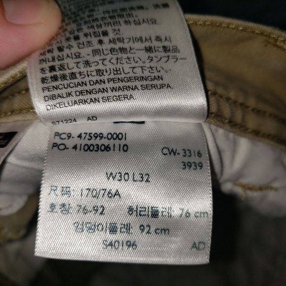 Mens Dockers - Picture 2 of 2